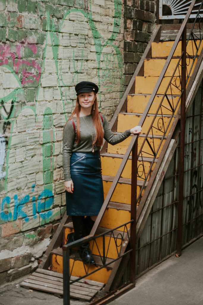 Yuliya Bevzenko менеджер киева